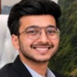 लग्नाच्या काही महिने आधी, मंगेतरसोबत वाढदिवसाला निघालेल्या २६ वर्षीय पुण्याच्या तरुणाचा, लोहगड किल्ल्यावर ४०० फूट पडून दोन मित्रांचा मृत्यू